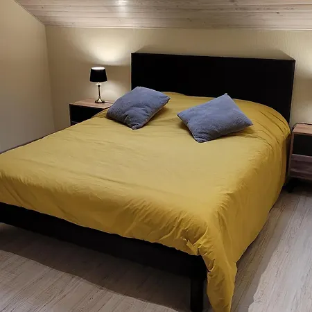 Lejlighed Superbe Lumineux Avec Terrasse, 3 Chambres, Proche Des Commerces Et Stations De Ski - Fr-1-589-431 Le Thillot