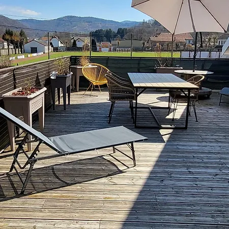 Lejlighed Superbe Lumineux Avec Terrasse, 3 Chambres, Proche Des Commerces Et Stations De Ski - Fr-1-589-431 Le Thillot